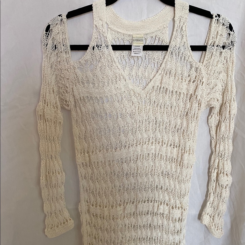 L*SPACE Cream Beach Wrap